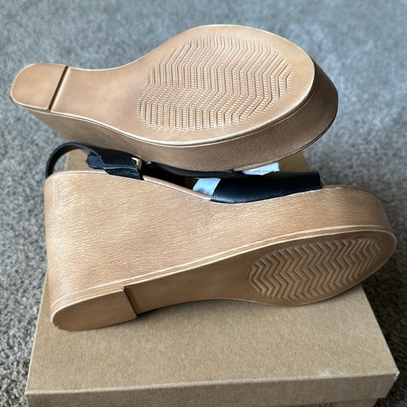 BNIB Steve Madden Welsh Leather Wedge Platform Sandals 9.5 Black - Picture 8 of 10
